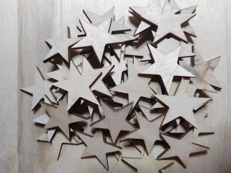 Drevene hviezdicky 50ks, 