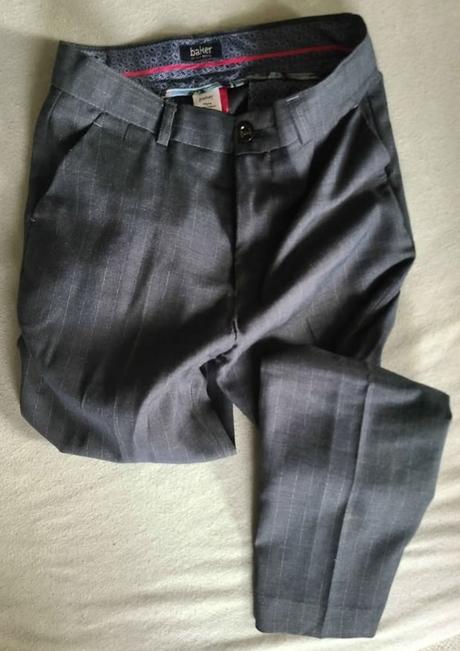 Riflova bunda gap, nohavice ted baker + tricko zda, 140