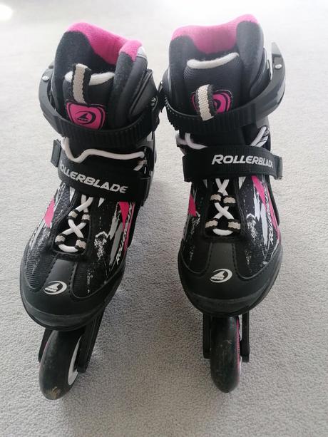Nastaviteľné korčule, rollerblade,28