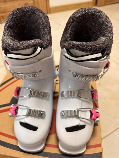 Lyziarky rossignol, rossignol,32