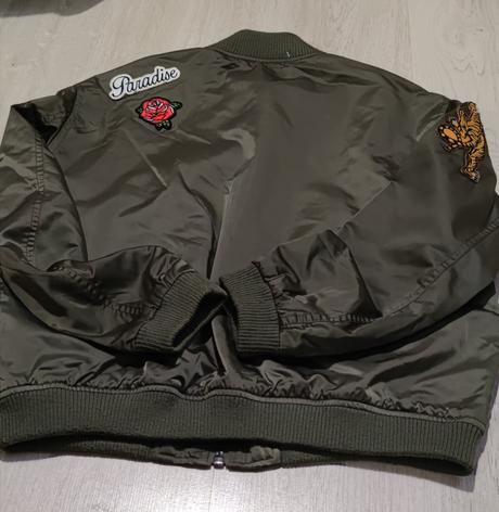 Jarná bomberka, reserved,38