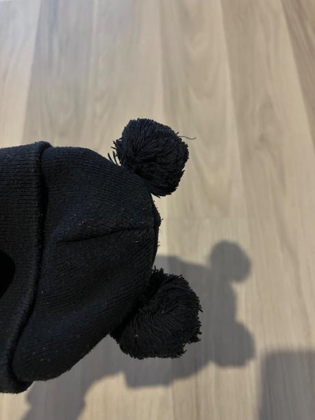 Čiapka s brmbolcami lindex, lindex,56