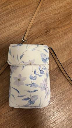 Taštička na mobil, baťa