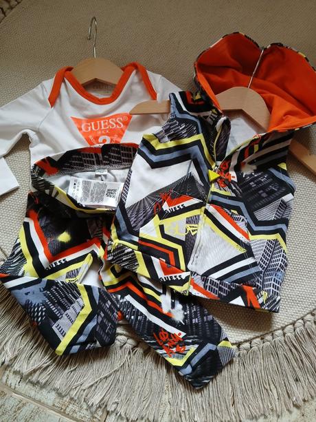 Suprava,set guess nohavice+body+vesticka, guess,80
