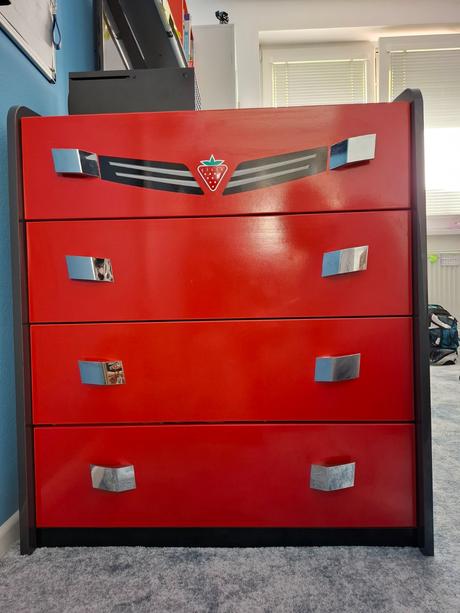 Detsky nabytok cilek, postel, komoda, stolik, 