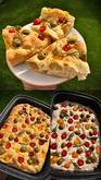 Domáca focaccia 🤤🍅🫒🌱
(Tenkrát poprvé 🤤Cesto zrelo 13h v chladničke)
