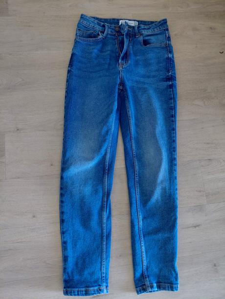 Predám džínsy stradivarius, 36, 5eur/ks, stradivarius,36