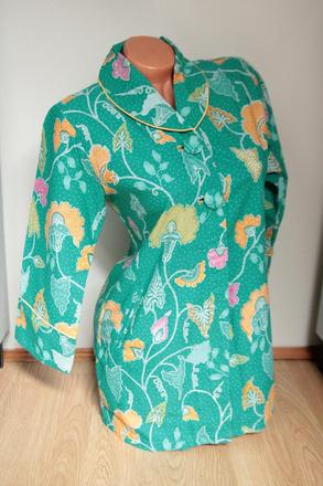 Nočná košieľka s kvetmi m, m