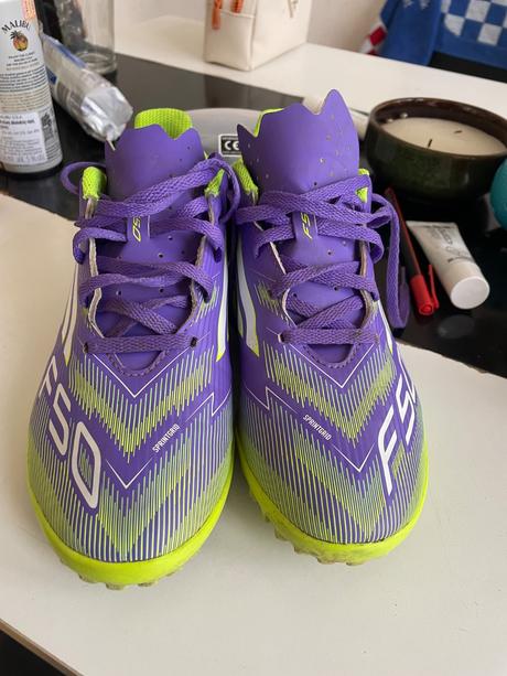 Turfy, adidas,38