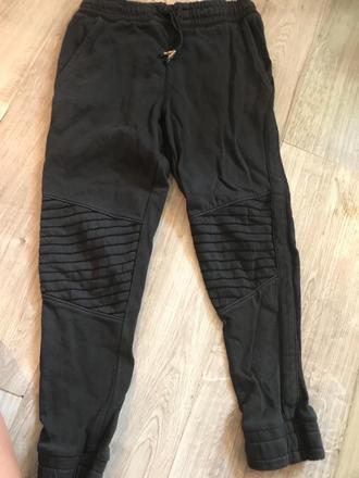 Tepláky next prešivane 6-7 rokov, next,122