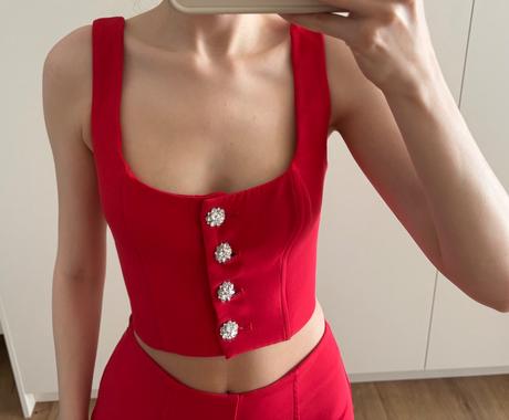Červený komplet korzetového topu a bermúd s vysoký, zara,s