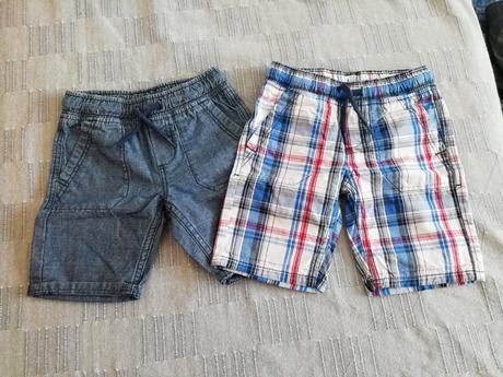 Dvojbalenie šortiek, 2x oblečené, c&a,104