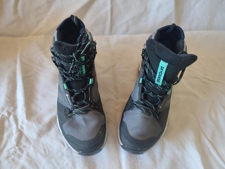 Turisticke topanky adidas skychaser v 40 23 - 26cm, adidas,40