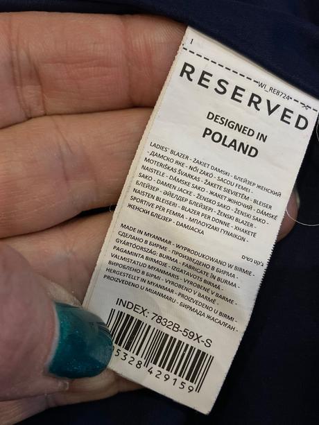 Dámske sako so zlatými gombíkmi reserved (s), reserved,s