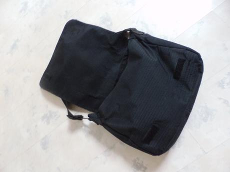 Taška/kabela benetton, benetton