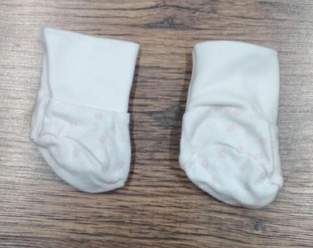 Capačky kvetinky, <17