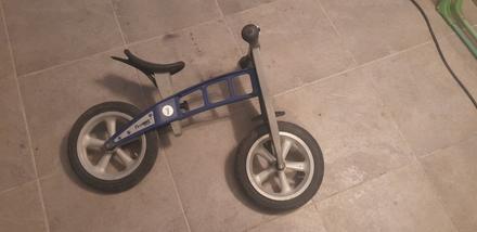 Detské odrážadlo, firstbike