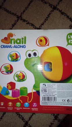 Nový snail crawl- along,