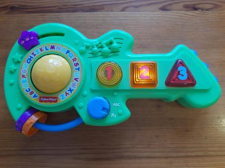 Hudobná hračka gitara,