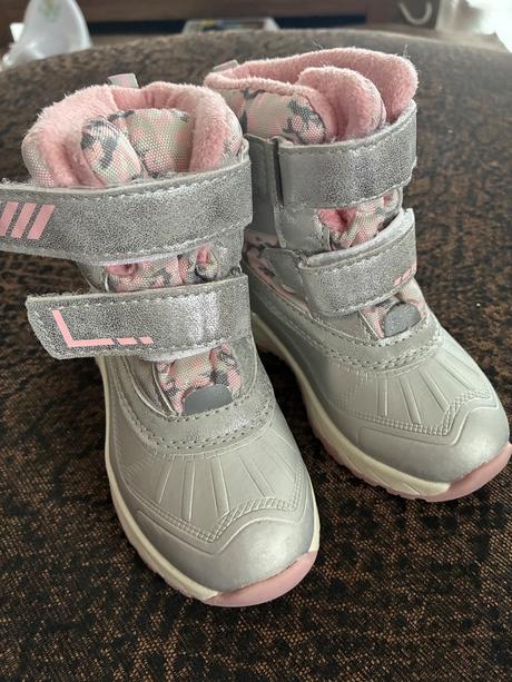 Zimne cizmy, lupilu,25