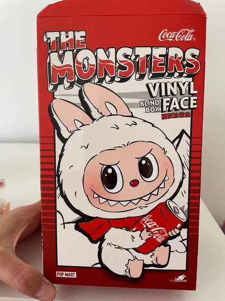 Novy original coca cola labubu popmart, 