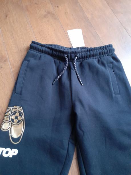 Teplaky, chapter young,164