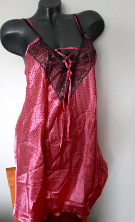 Satenova nocna kosela, l