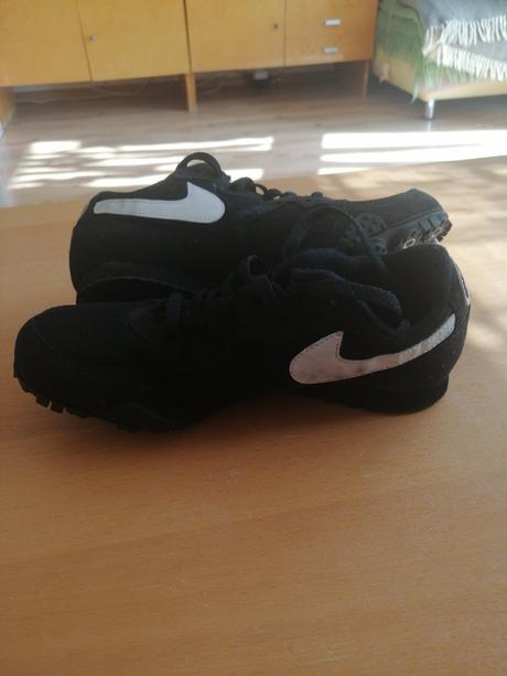Bežecké tretry, nike,36
