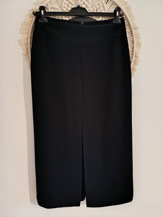 Čierna sukňa taifun, l