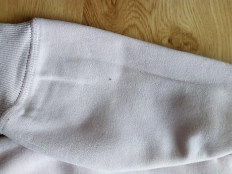 Mikina s kapucňou, 158