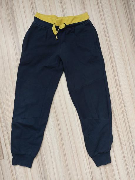 Tepláky, pepperts,122