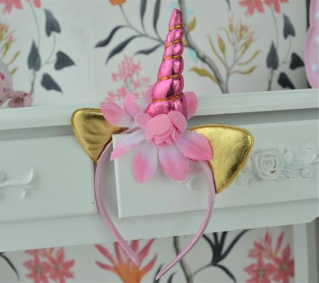 Čelenka-jednorožec, 