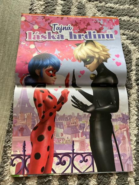 Dievčenské časopisy 5ks, 