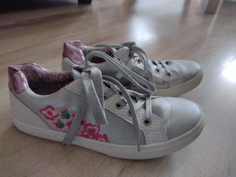 Topanky perleťové, baťa,37