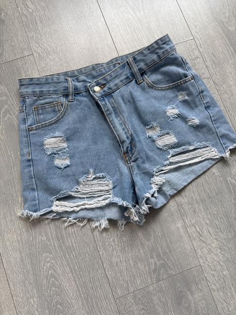 Rifľove kraťasy shein, s