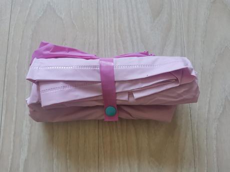 Pršiplášť jednorožec, 128