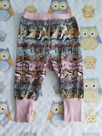 Rastúce tepláky safari zn.molo veľ. 68, 68