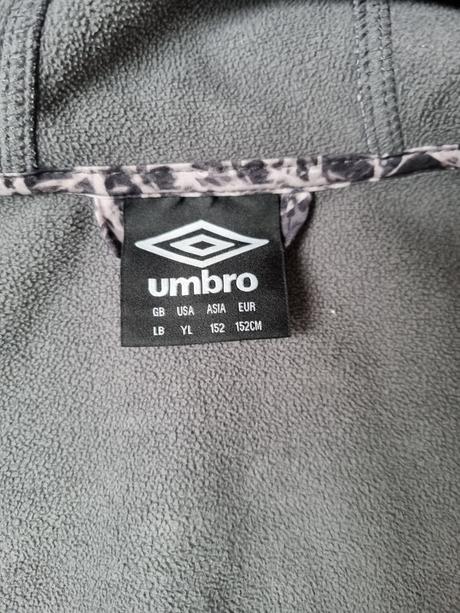 Softshellová bunda, umbro,152