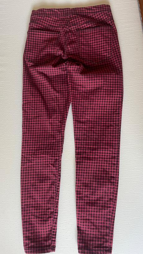 Dievčenské čierno červené kockované nohavice., bershka,38