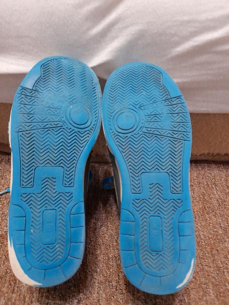 Botasky - k nákupu darujem, 36