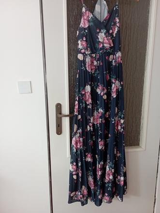 Spoločenské šaty, 36