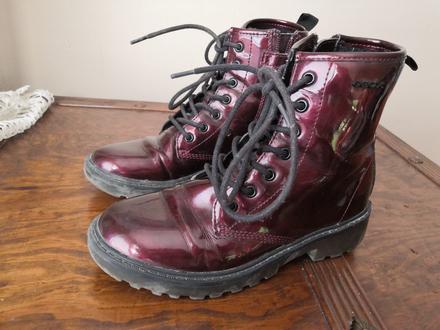 Lesklé topánky, geox,32