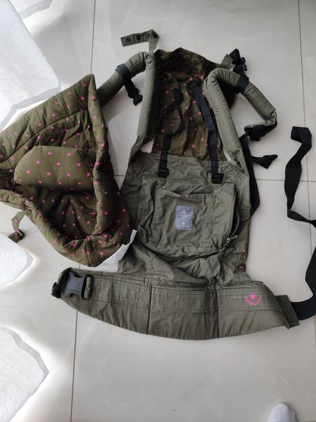 Ergonosič belly button, ergo baby