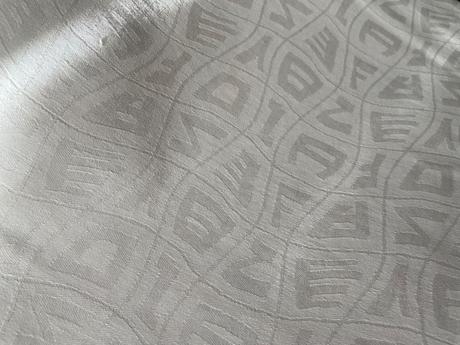 Damaškové posteľné prádlo, 