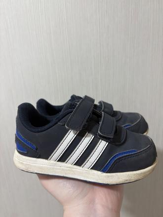Chlapčenské tenisky, adidas,25