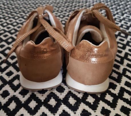 Tenisky v.36 top stav, 36