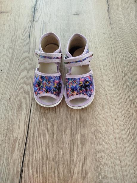 Papuče dievčenské, 17