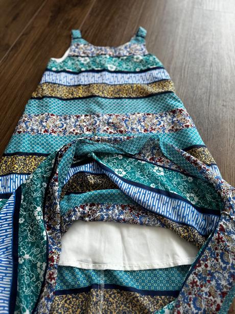 Letne saty, nove, 140, s postou, 140