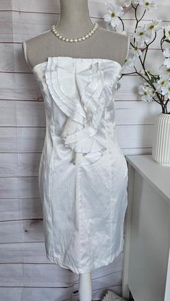 Krásne bielo-krémové šaty bez ramienok, m