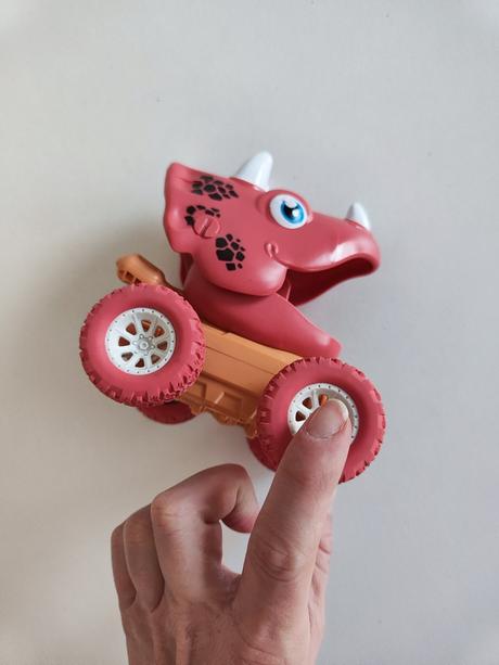 Auto na zotrvačnik, 